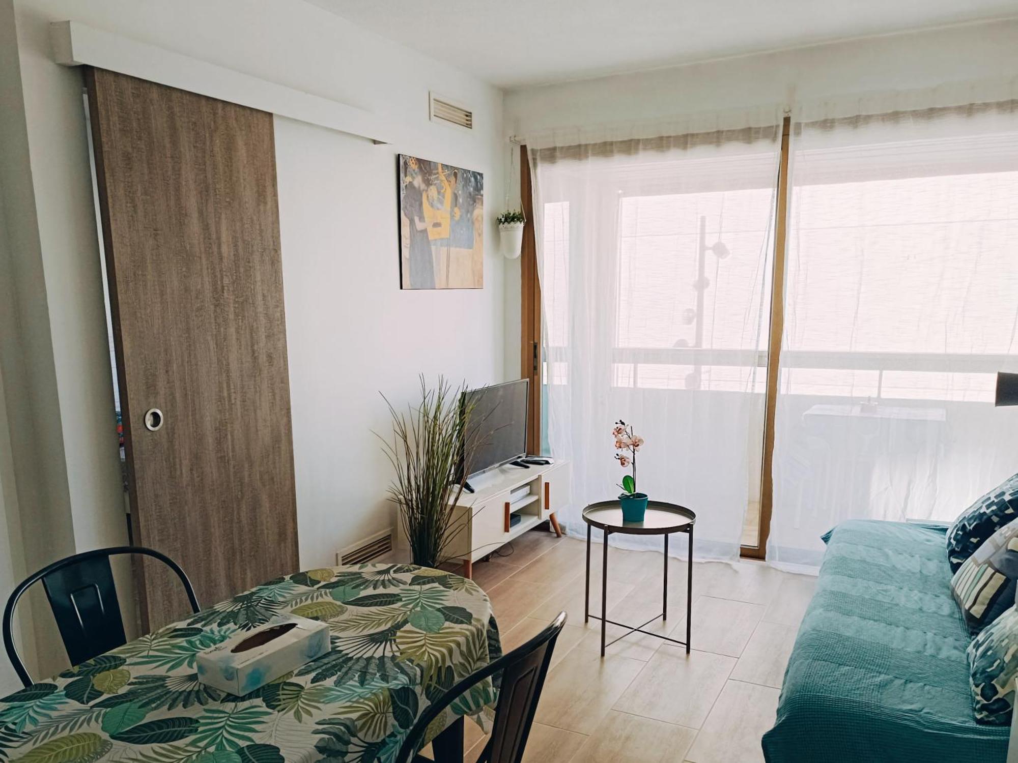 2 Pieces Climatise Avec Balcon Dans Le Vieil Antibes, Residence Avec Ascenseur Kültér fotó
